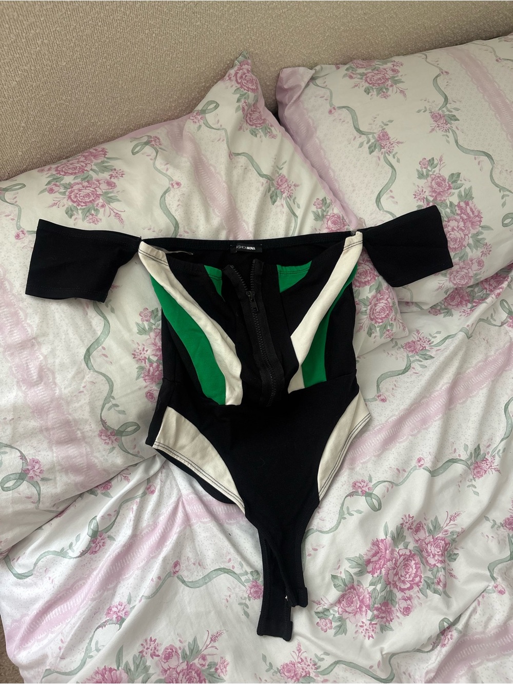 MOTORSPORT Cardi B inspired Outfit